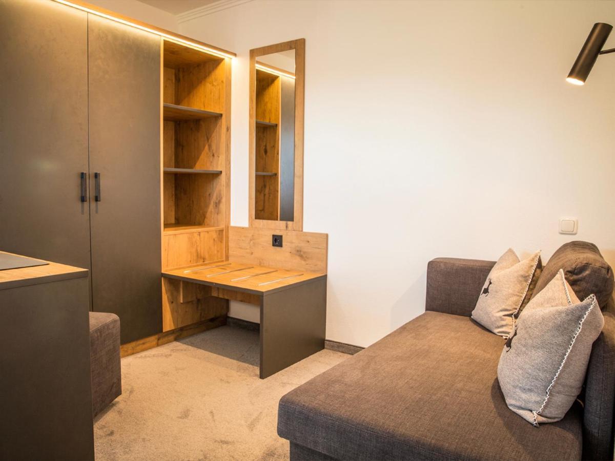 Haus Jaeger Ferienwohnungen Mit Indoor-Pool Inkl. Chiemgaukarte Ruhpolding Exterior foto
